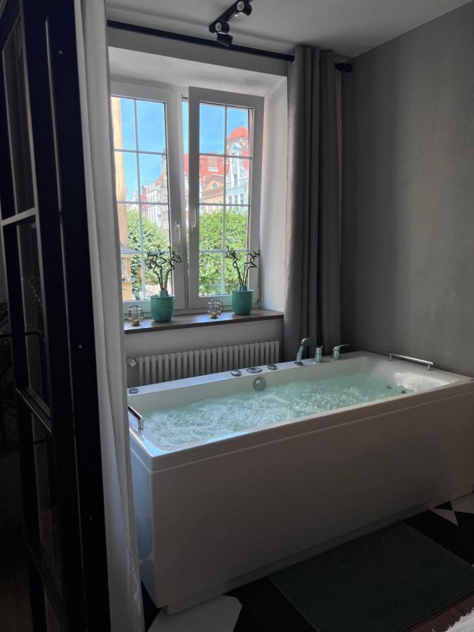 Holiday Apartment Old Town Gdansk With A Jacuzzi מראה חיצוני תמונה